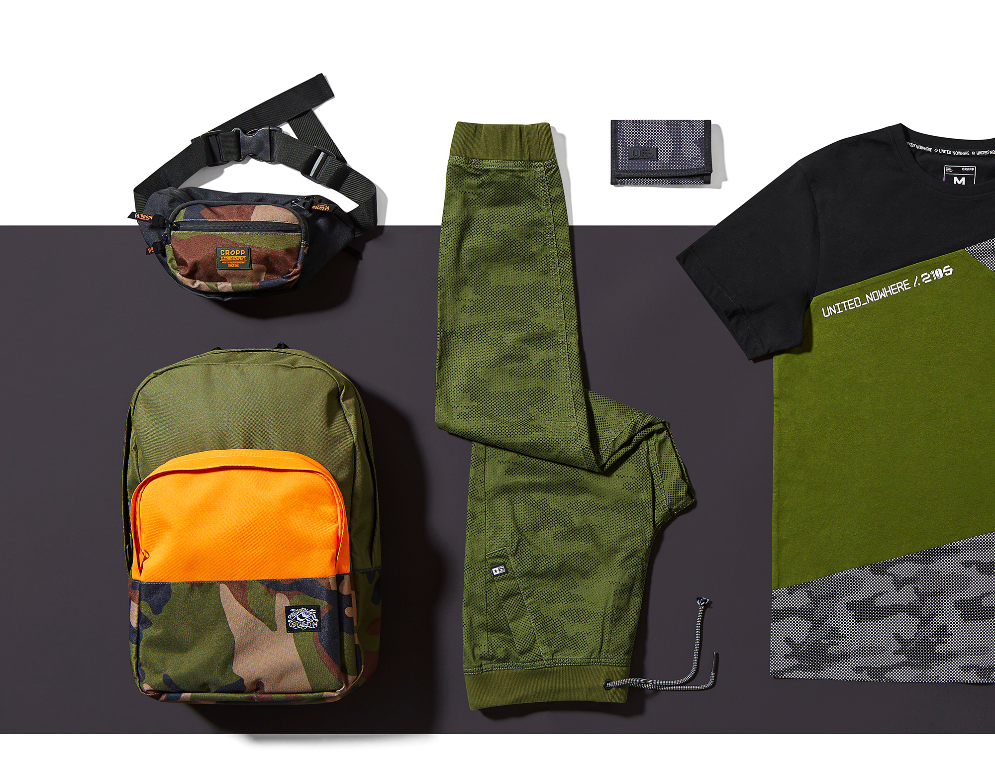 zdjęcia flat lay do newslettera Cropp